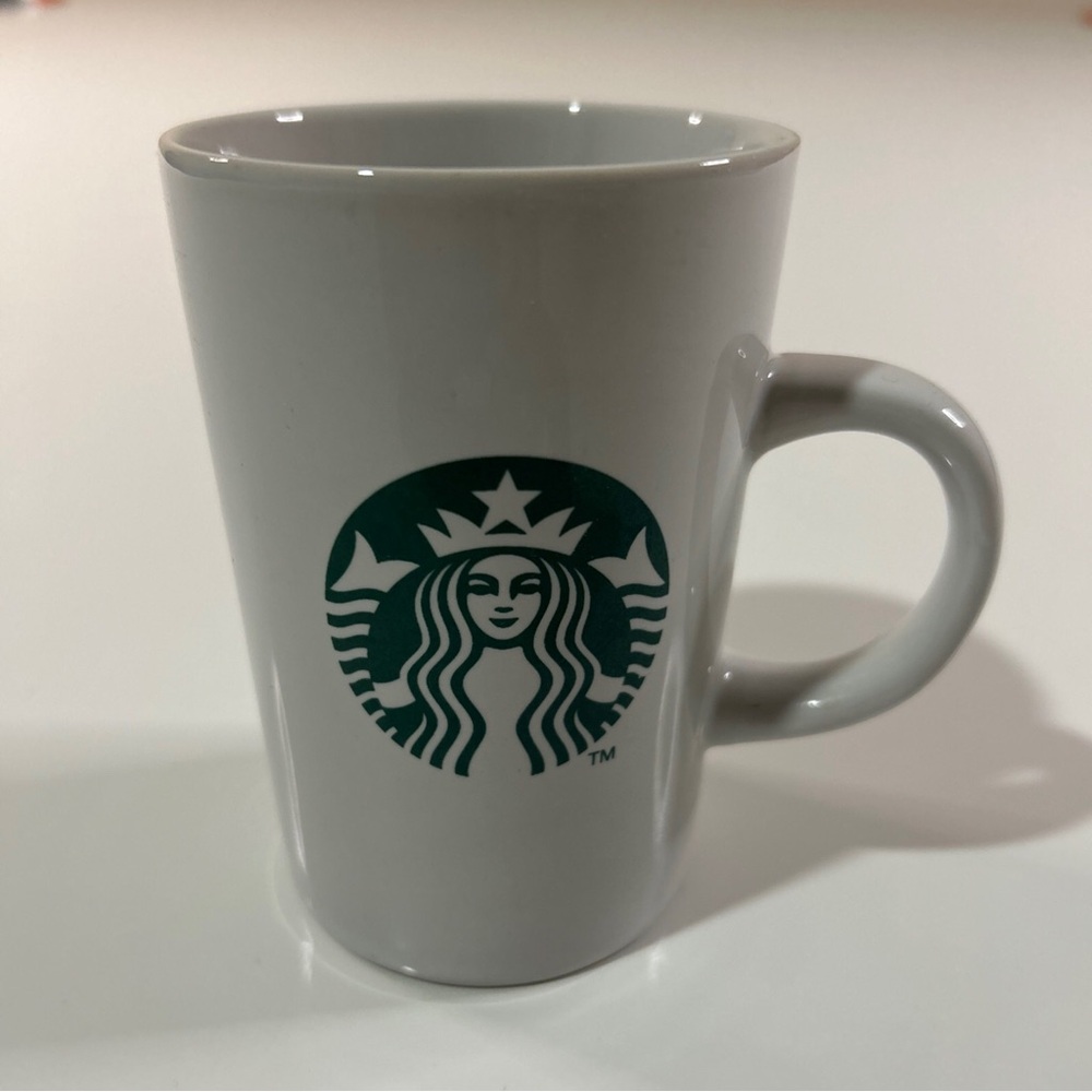 Starbucks Original Style 2011 Mug Cup Ceramic Dishwasher Microwave Safe 10 Fl Oz